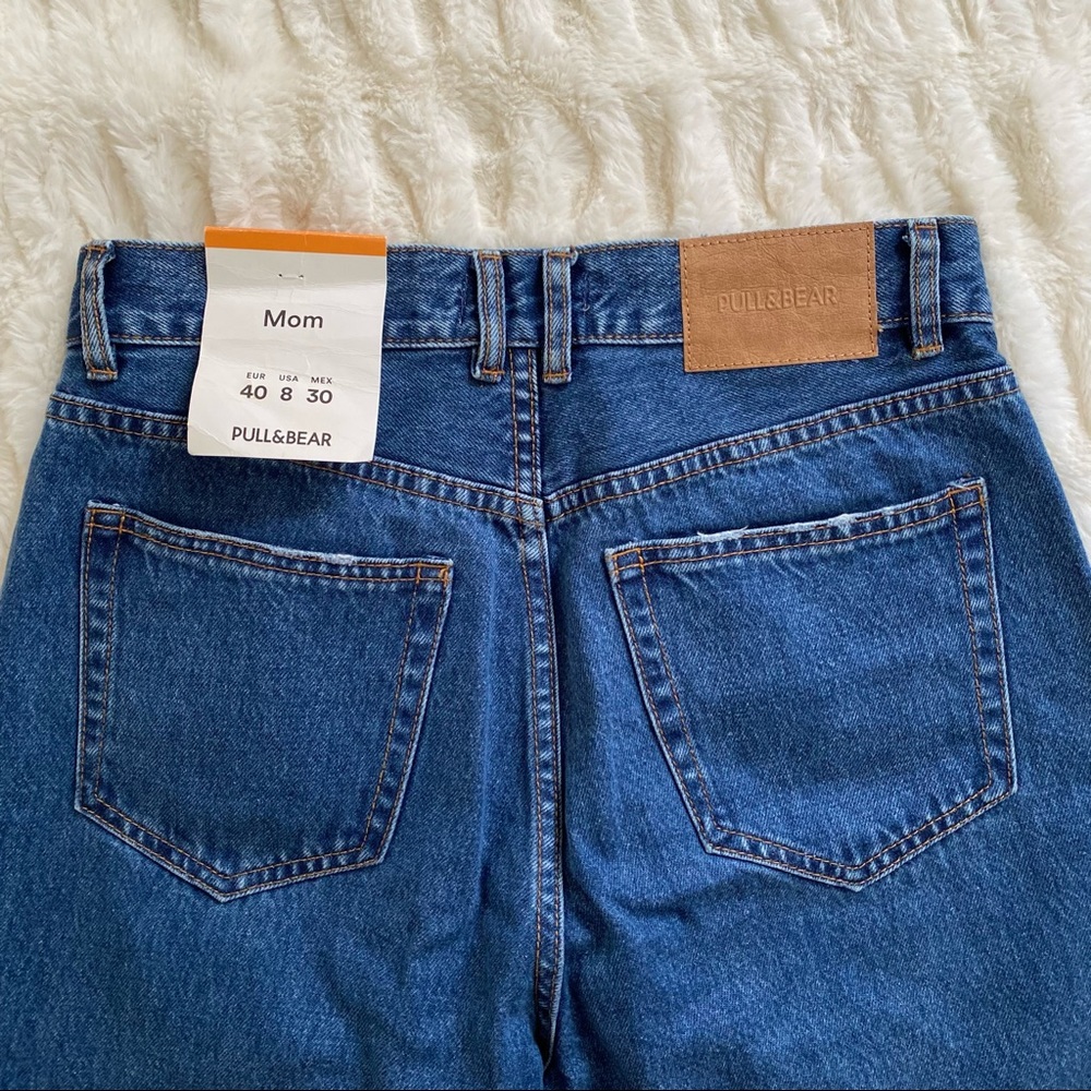 Pull&Bear High Rise Basic Mom Jeans - Picture 5 of 6
